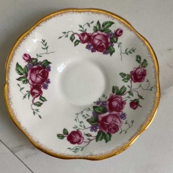 Rosina Bone China teacup and set  , Gold brushed edge - Picture 11 of 11